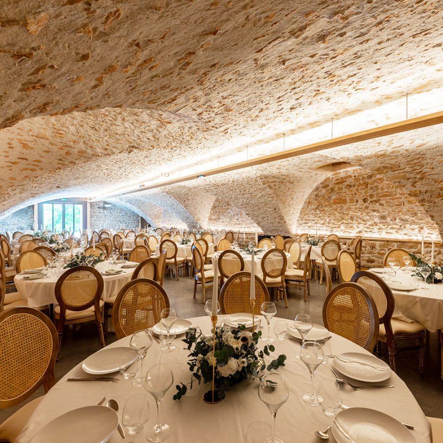 tables salle de garde chateau de champ renard